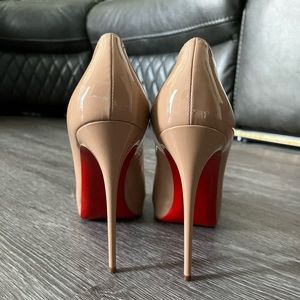 Christian Louboutin heel size 38 (7)